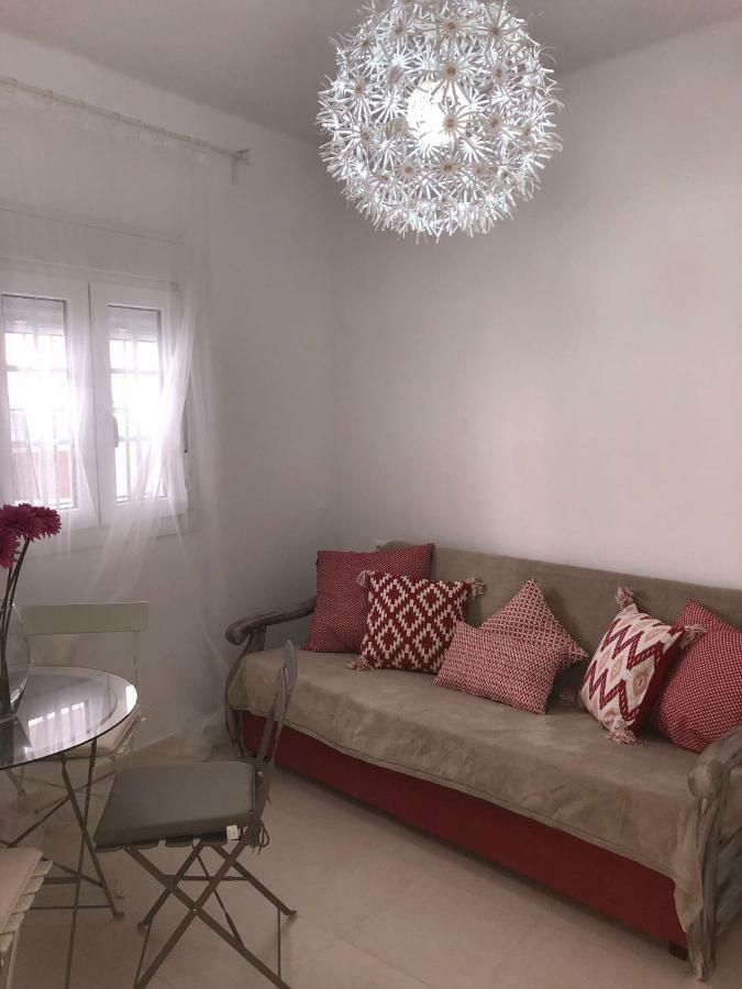 Conil Apartamentos La Dama Y El Vagabundo Conil De La Frontera Exterior foto